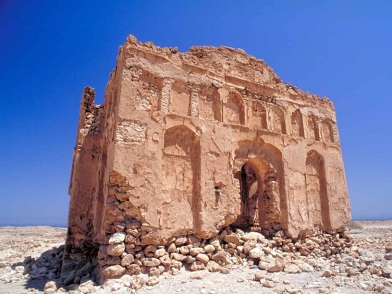 UNESCO World Heritage Site - The Mausoleum of Bibi Mariam located in Kalhat, Ash Sharqiyah © Ministry of Heritage & Tourism Sultanate of Oman