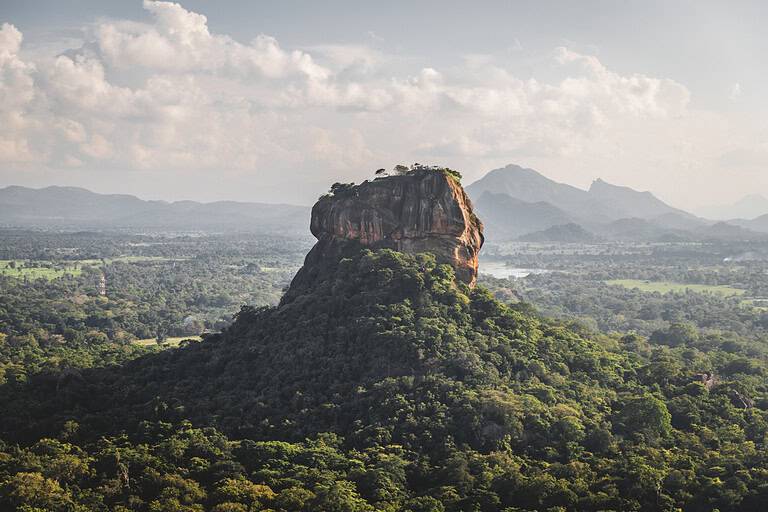 Sri Lanka mountain