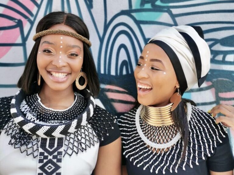 South Africa xhosa Young Ladies in Traditional Dress